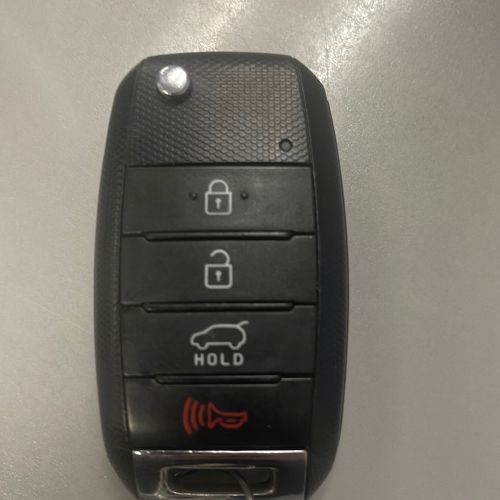 2014 Kia Sorento Key Fob Remote Used in good condition